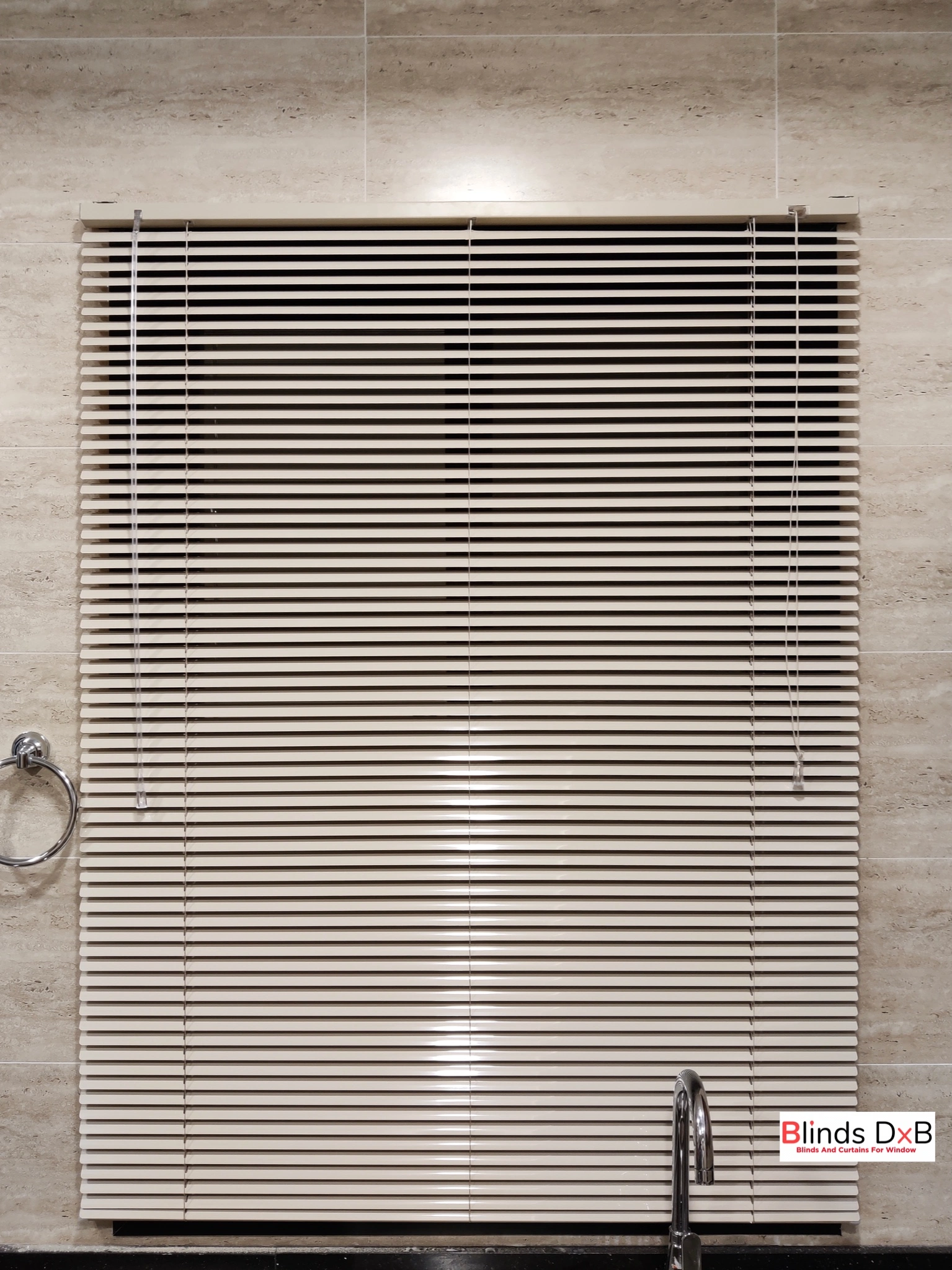 Venetian Blinds7